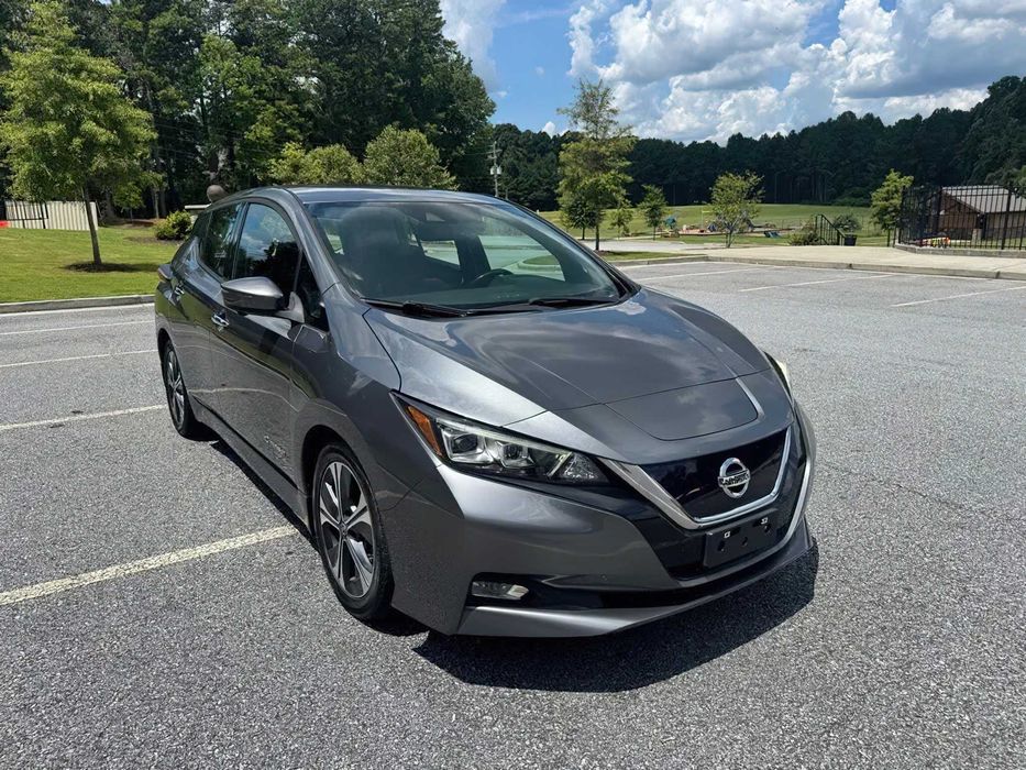 Nissan LEAF SL      2018