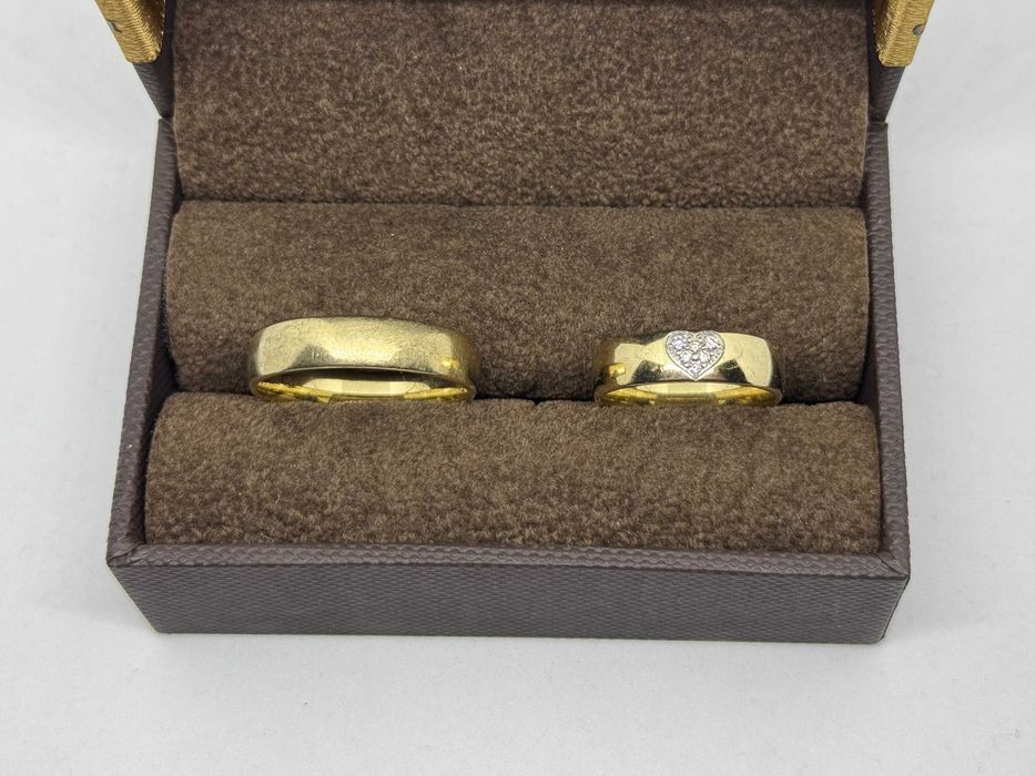 Komplet pięknych złotych obrączek W.KRUK  585 R-21/10 diamenty certyf
