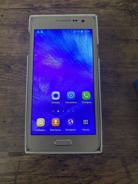 Телефон на запчасти Samsung Galaxy A3 15