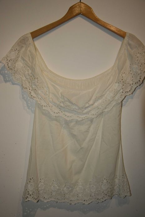 Top Off Shoulders Primark