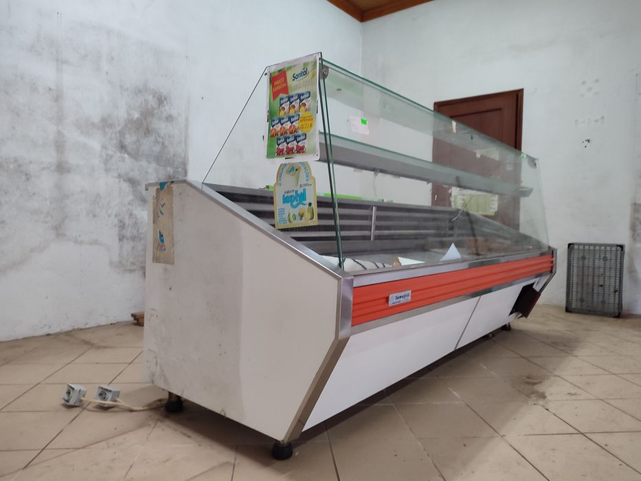 Refrigerated Display Case64185657877123121