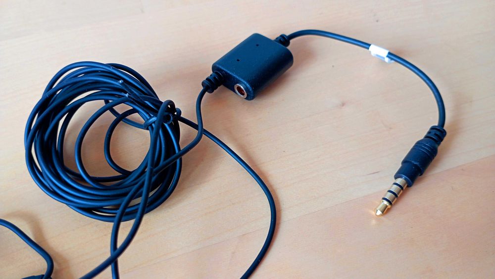 iRig Acoustic - Microfone/Interface para Guitarra com Estojo