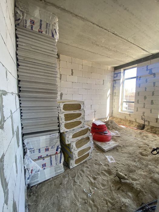 Продаж будинку в смт.Калинівка, Фастівського р- ну.