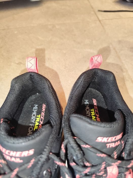 Трекінгові кросівки Skechers Trail