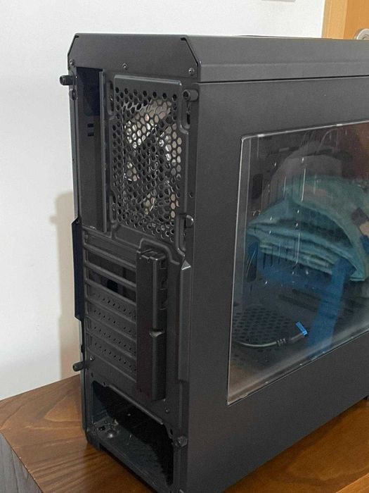 Caixa Torre Nox MC RGB com 2 Ventoinhas