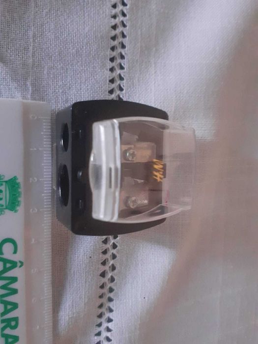 Afiador de lápis 2 em 1