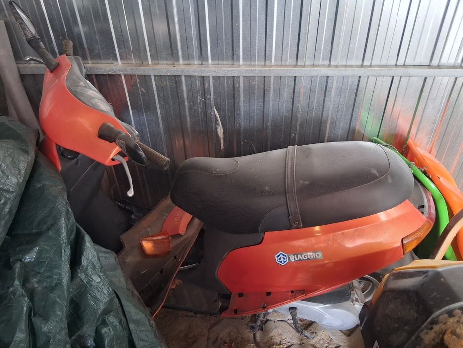 Skuter Piaggio Sfera 50 - 1995 - zabytek