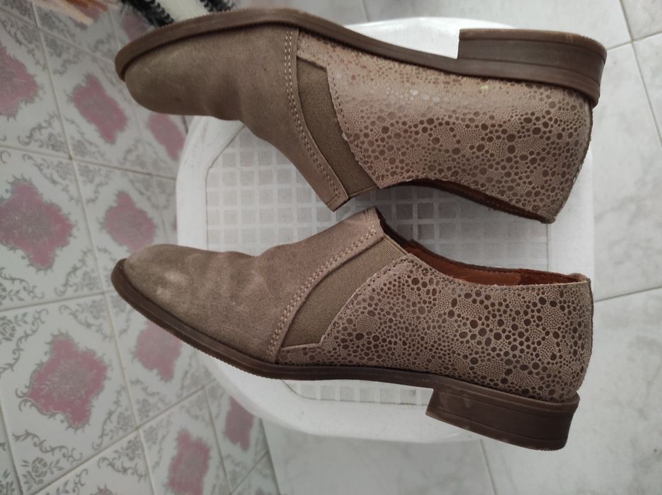 Sapatos bebes número 37