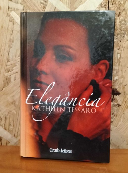 Elegância - Kathleen Tessaro