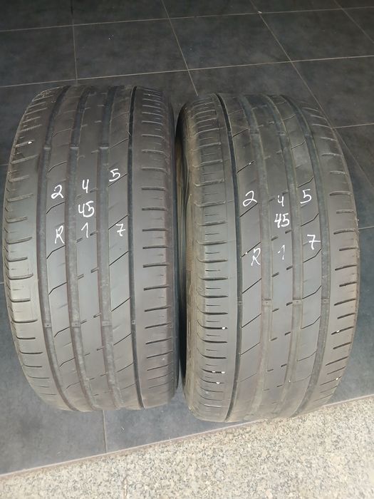 2 pneus 245 45 r17 Nexen