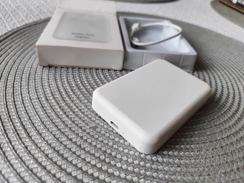 Nowy Powerbank Magnetyczny 10.000 Mag-Safe USB C Lifting iPhone