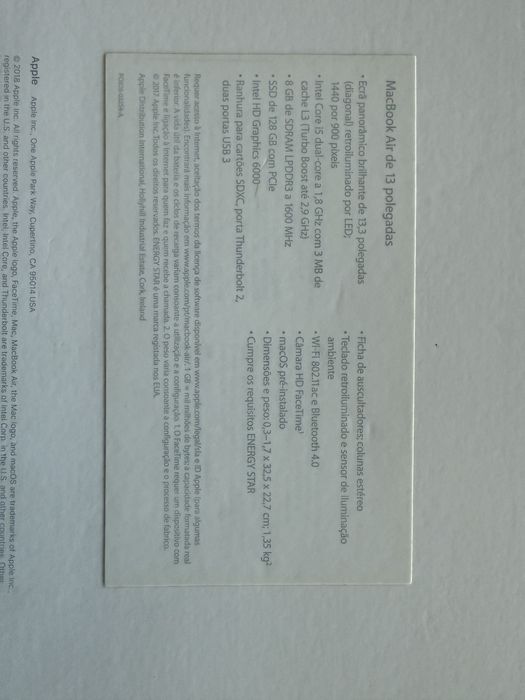 Apple Macbook Air 13” em caixa