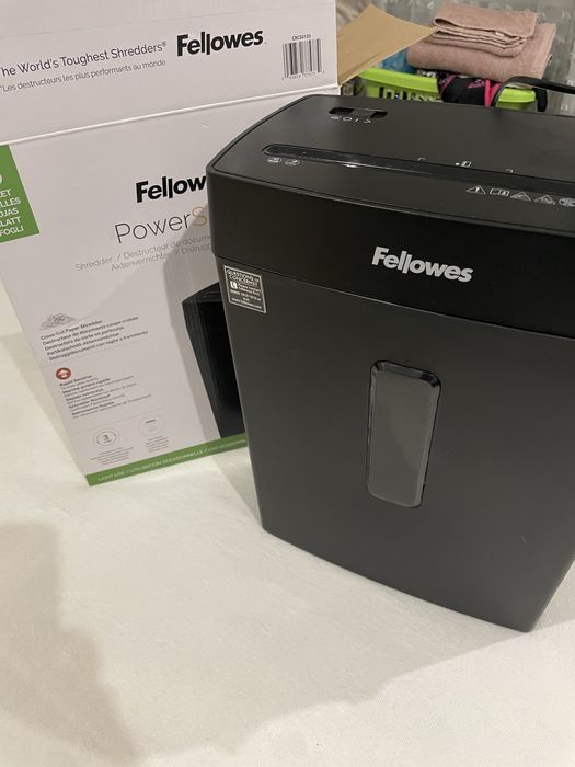 Destruidora de papel fellowes