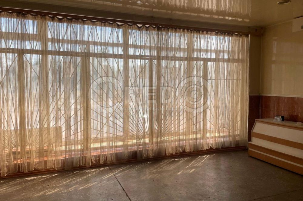 Оренда магазину, вул. Кобилянського