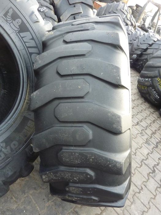 Opona używana przemysłowa 17.5-25 17.5R25 BKT GR288; 900zł W3125