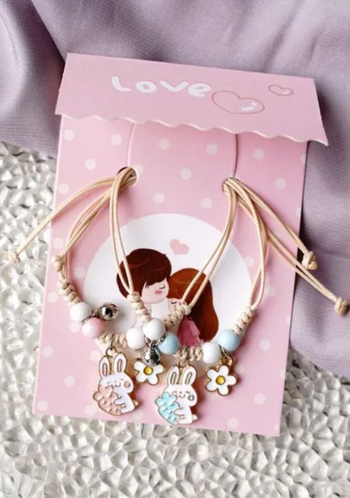 Pulseira/tornozeleira coelhinhos e ursinhos em tons azul, rosa e branc