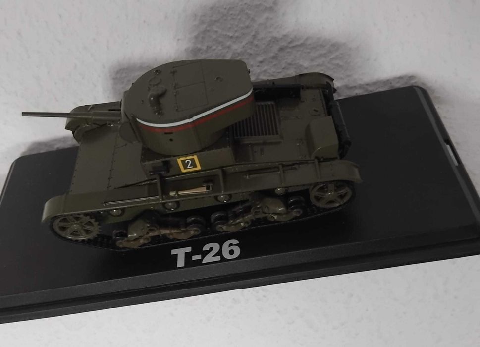 T-26 1-43. 1933. Carro de combate de infantaria leve. 30€.   Vendo miniaturas da minha coleção 1/43.