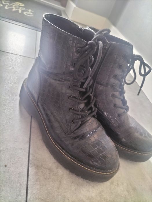 Botki damskie 39 czarne wysokie