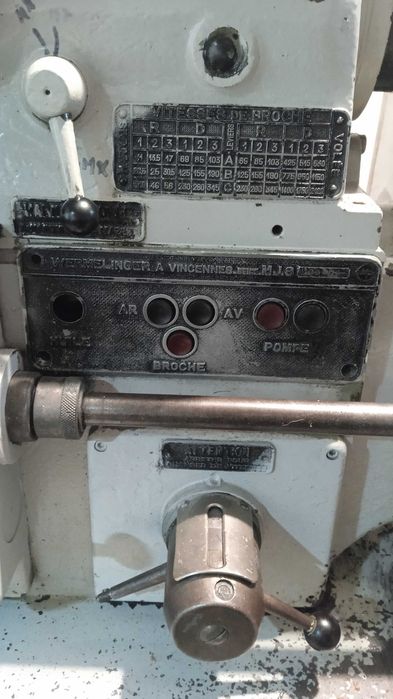 Torno Mecânico trifásico usado