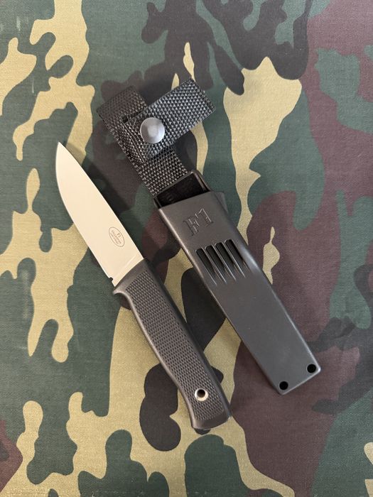 Facas Casstrom e Fallkniven