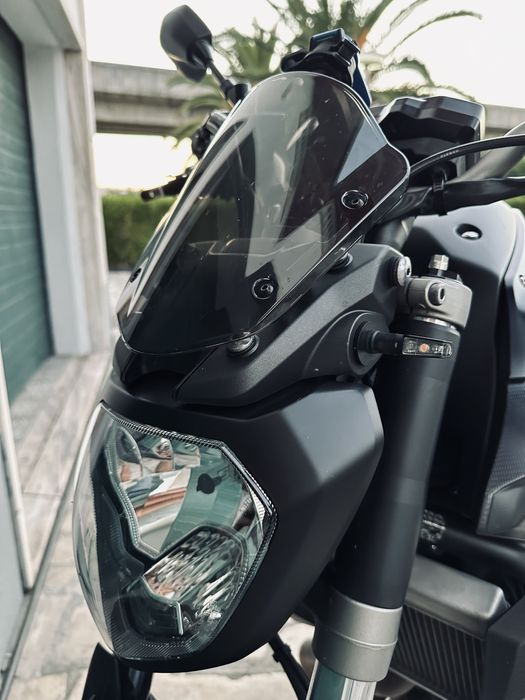 Yamaha MT-07 SP Ohlins / Akrapovič