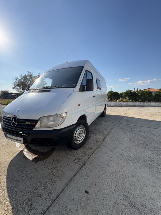 Mercedes sprinter campervan