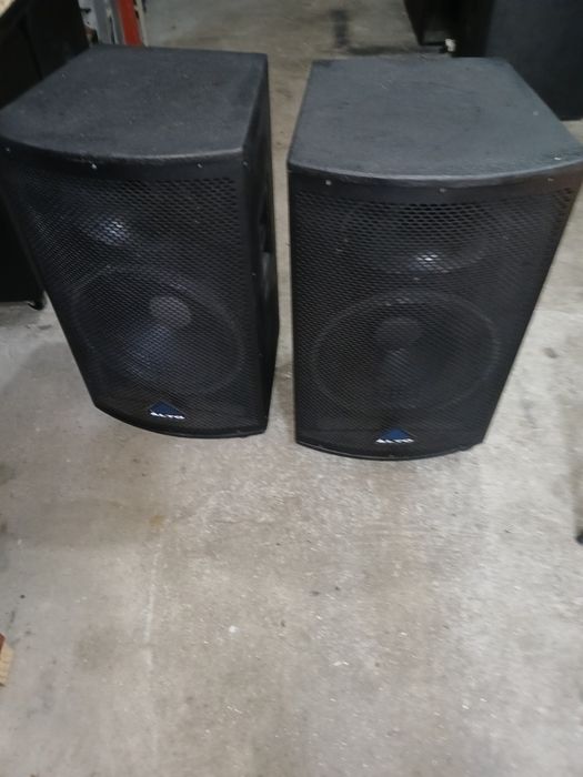 Colunas de São marca alto em bom estado