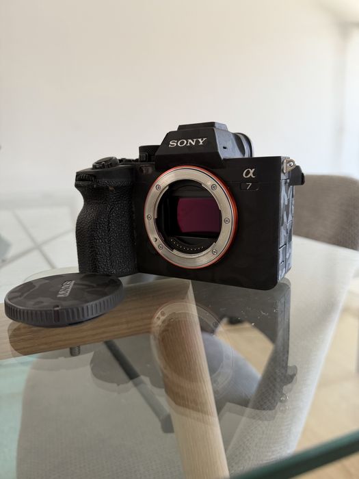 Sony A7IV - Excelente Estado