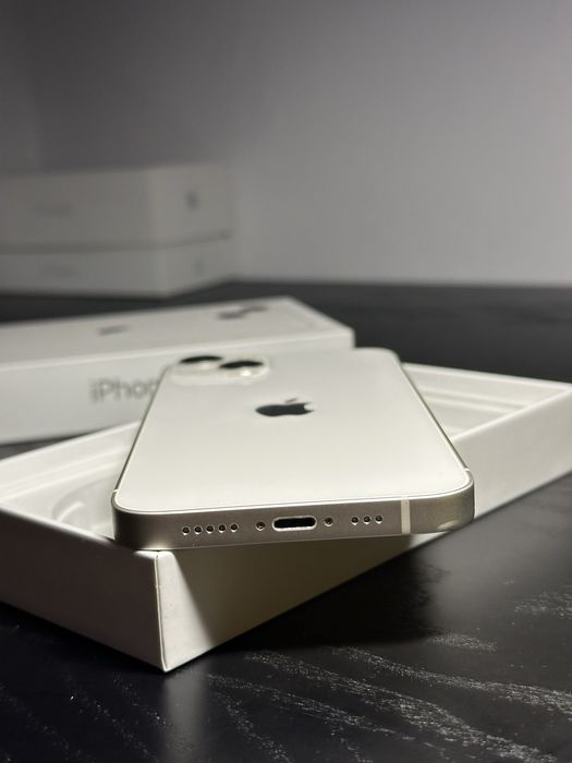IPhone 13 128GB bialy