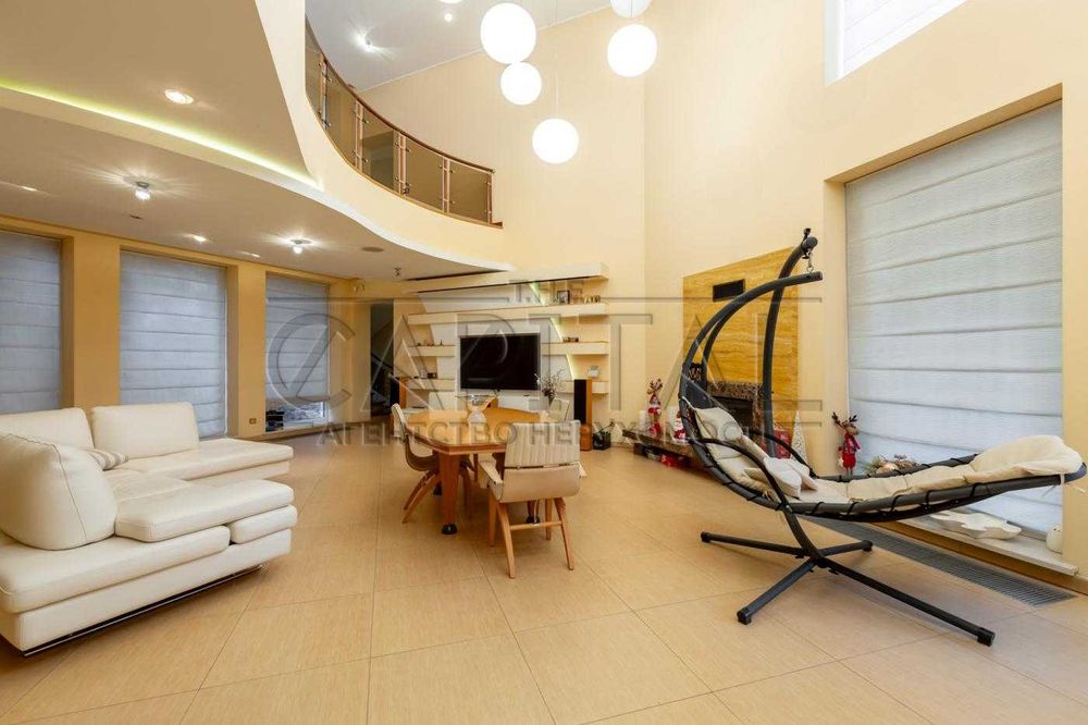 Продаж будинку преміального класу Софіївська Борщагівка, вул. Скіфська