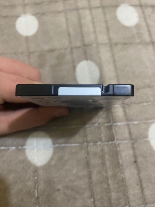 Жорсткий диск Seagate 1tb sata3 2.5