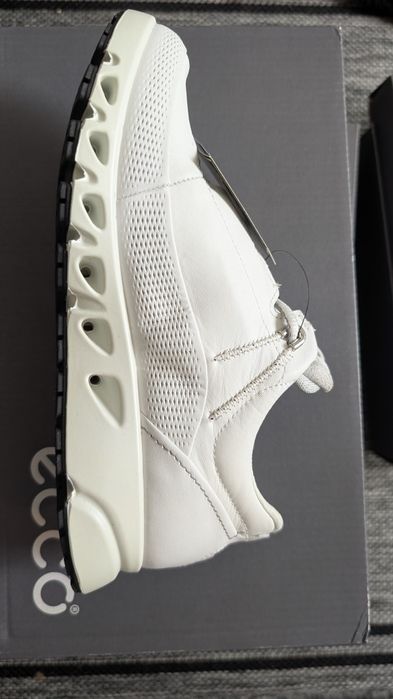 38р ECCO Multi Vent W Low GTXS Gore Tex