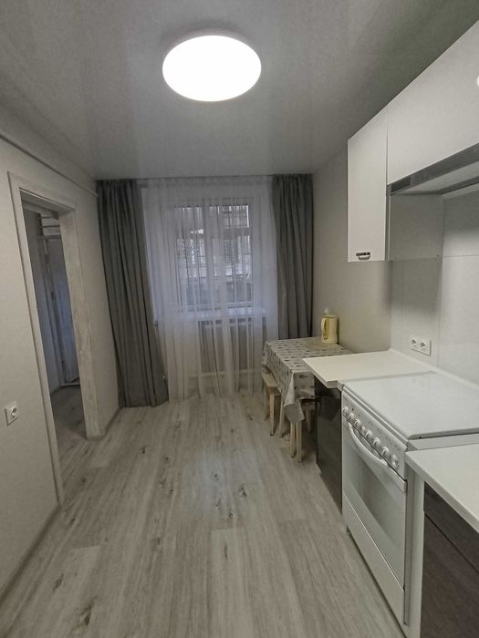 Парк Шевченко 3х ком. кв. 82м с ремонтом  двухуровневая АГВ+ПАРКОВКА