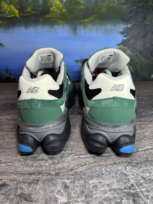Кросівки Чоловічі New Balance 9060 розмір 44 і 45 устілка 28 і 29 см