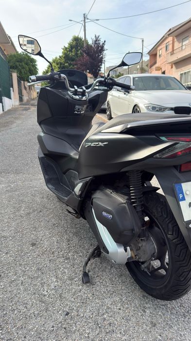 Vendo HONDA PCX 2021