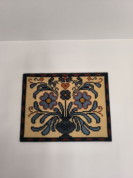 Quadro em Tapete de Arraiolos