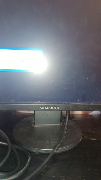 Monitor 19 cali Samsung