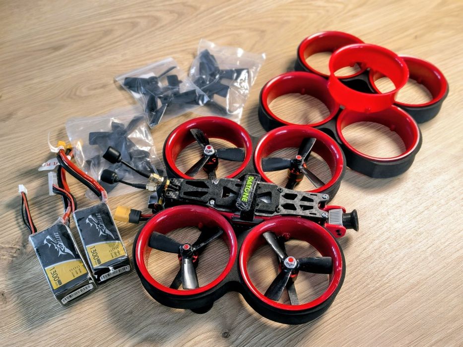 DJI HD AirUnit Cinewhoop 3" dron FPV + 2 baterie, śmigła i ducty