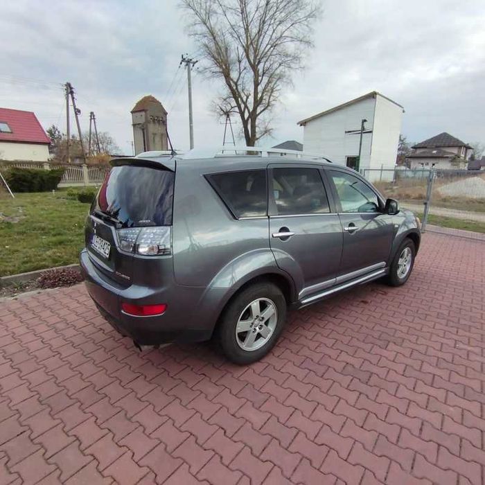 Sprzedam Mitsubishi Outlander II