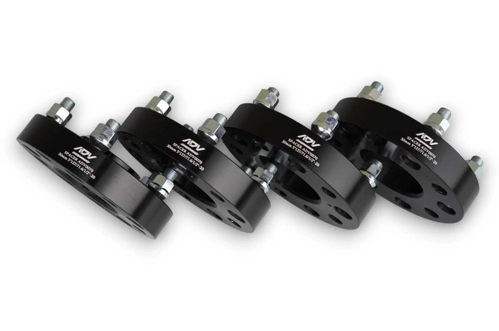 DYSTANS KOŁA 30mm 6×139,7 / 106.1/ M12x1,5 Toyota Hilux LC120