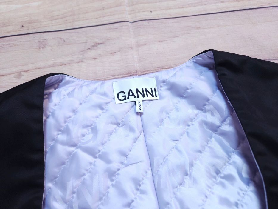 GANNI Quilted Vest Mini Dress Kamizelka Damska Czarna r. 34