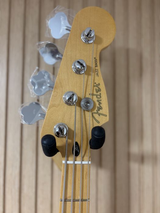 Baixo Fender Jazz Bass Player Series - Como novo + factura e garantia