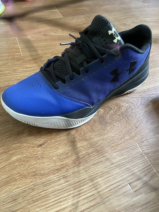 Кроссовки Under Armour