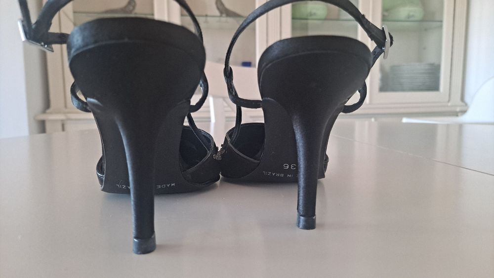 Sapatos novos, Lanidor