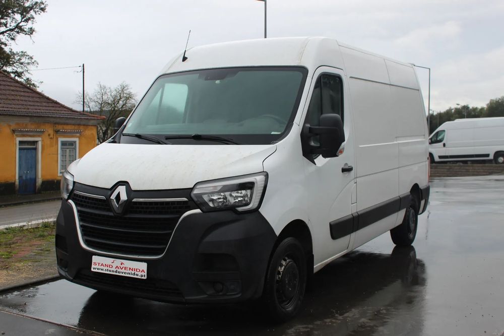 Renault Master 2.3 dCi L2H2 // 136 cv