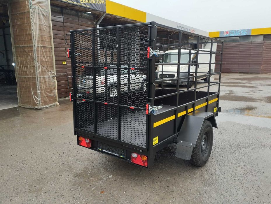 Причіп для перевезення тварин, телят, свиней, худоби, скотовіз