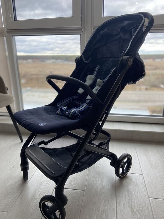 Дитяча коляска Cybex Eezy