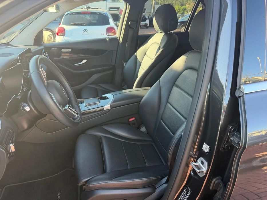 Mercedes-Benz GLC 300 de 4Matic 9G-TRONIC