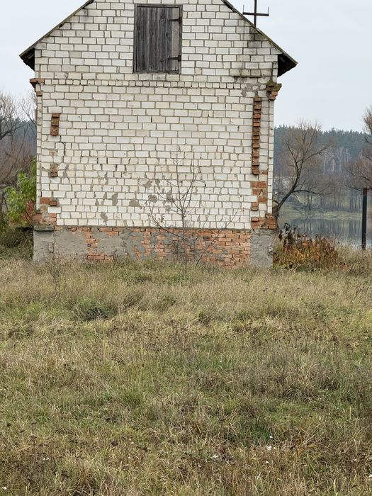 Продаж земельної ділянки 25 соток біля річки в селі Скраглівка.