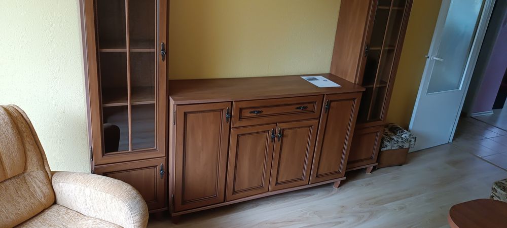 Komoda + 2 witryny+szafka nocna
